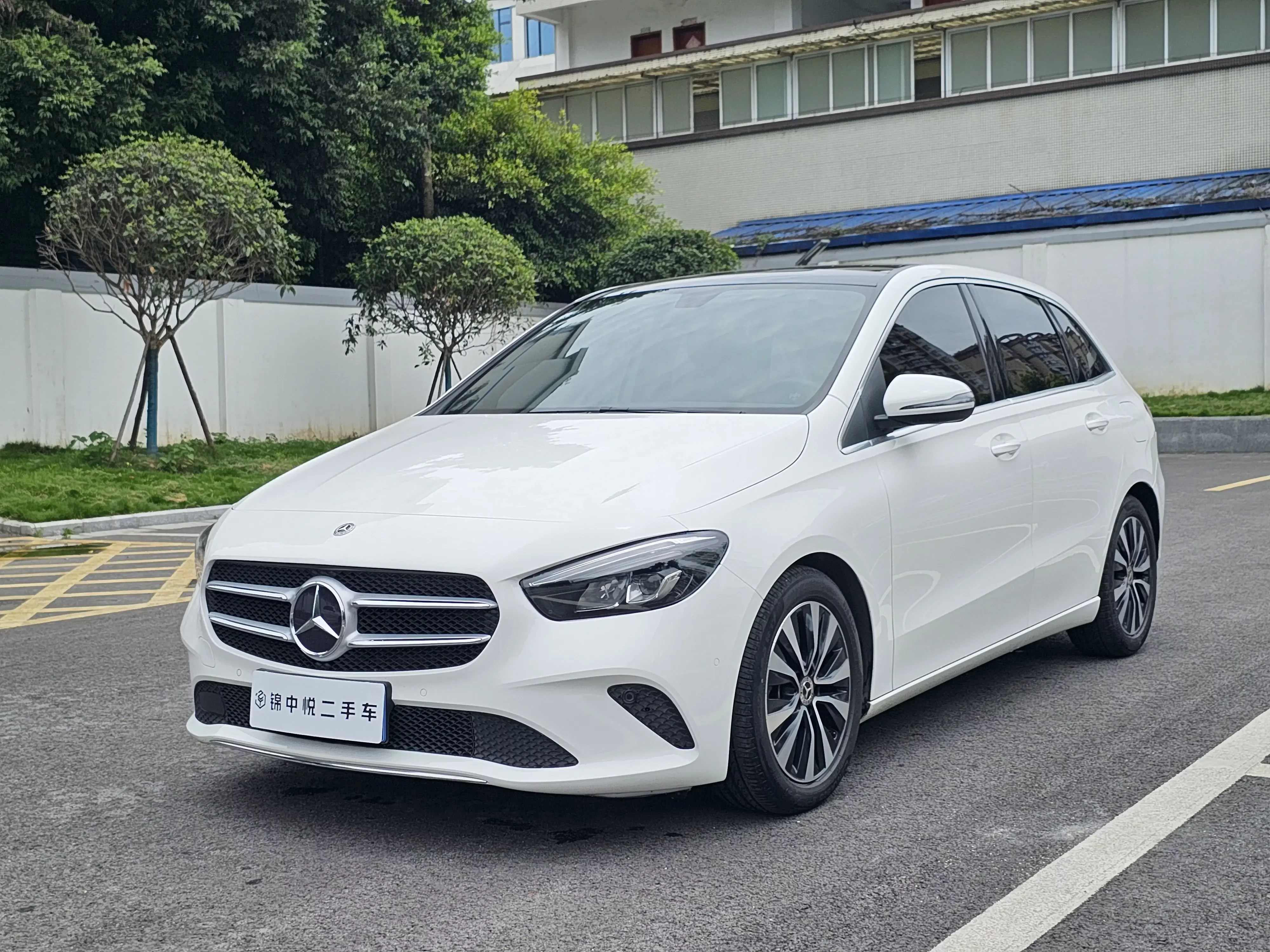 Mercedes-Benz B Class