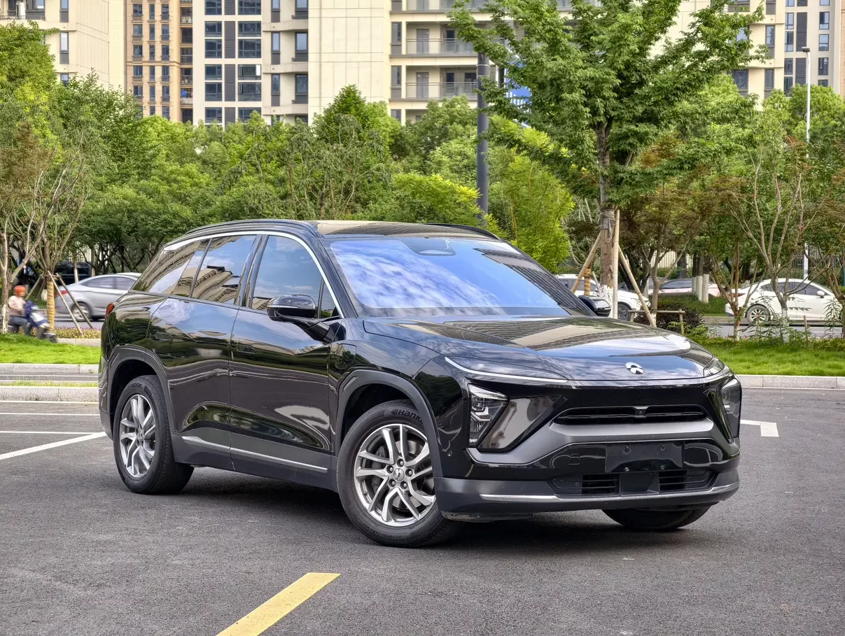 NIO ES6