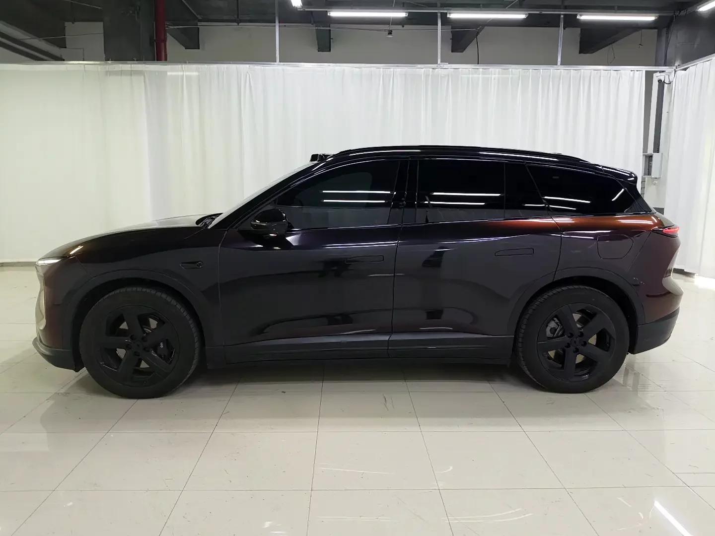 NIO ES6