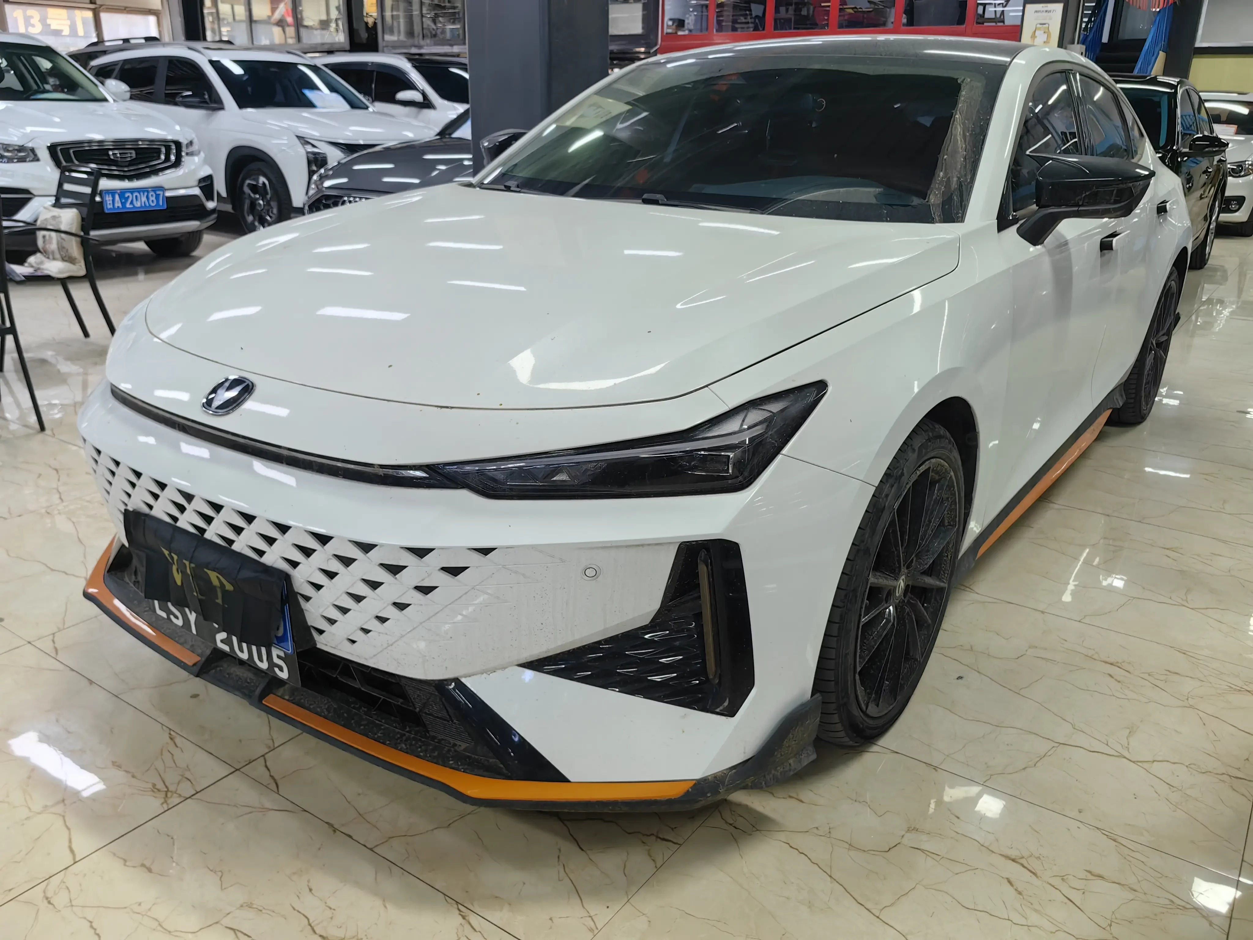 Changan UNI-V