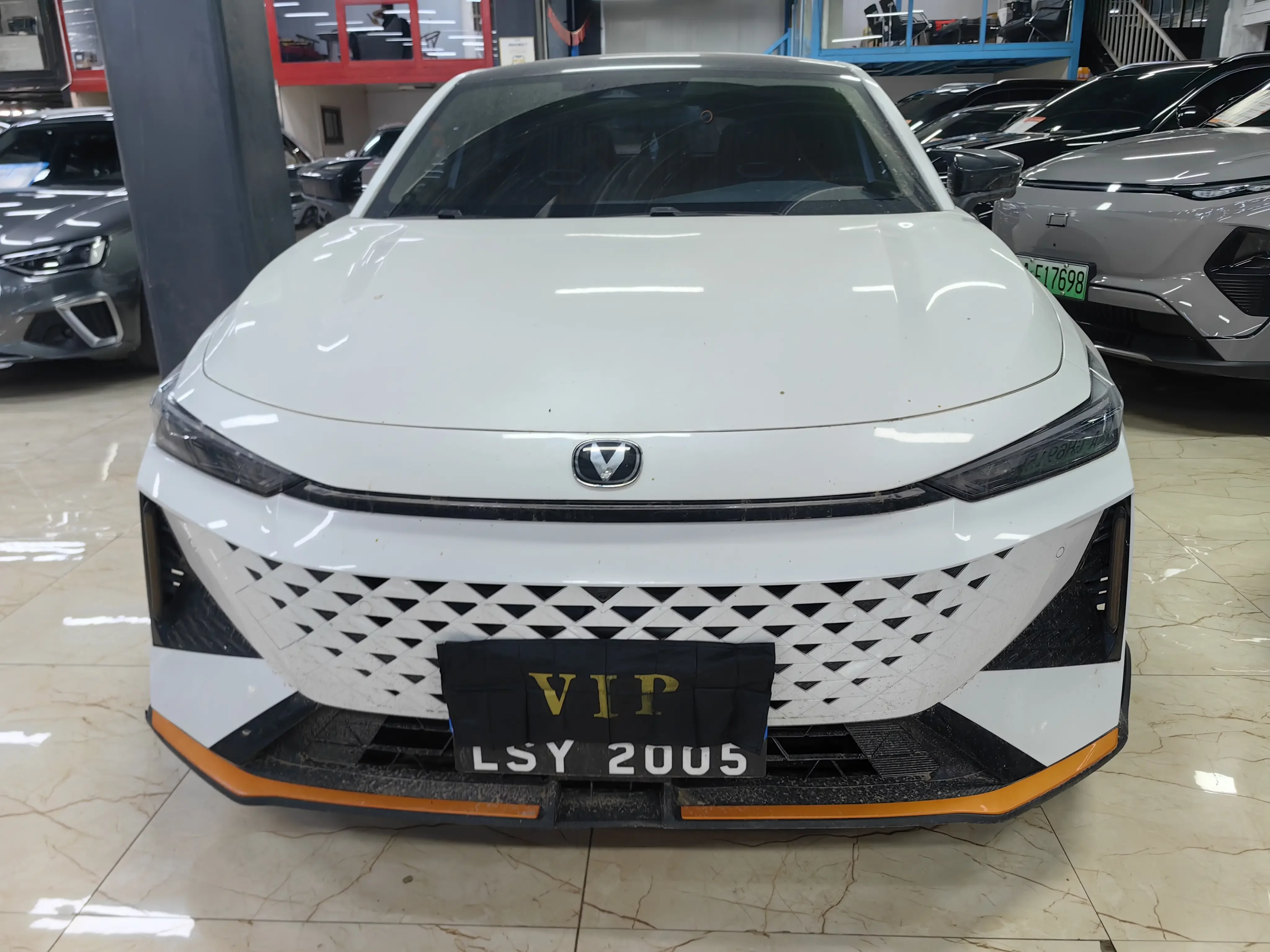 Changan UNI-V