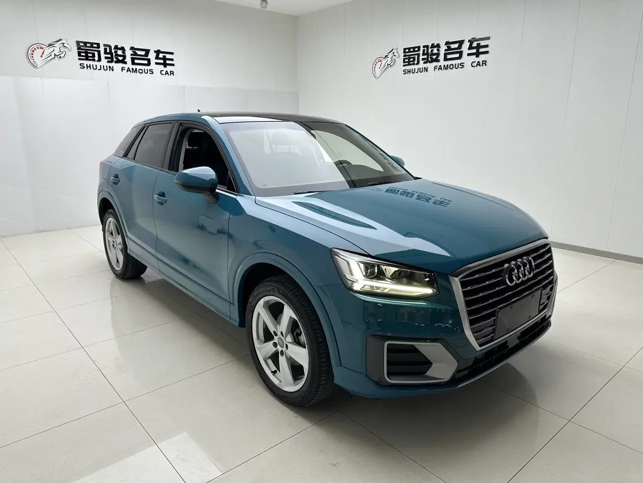Audi Q2L