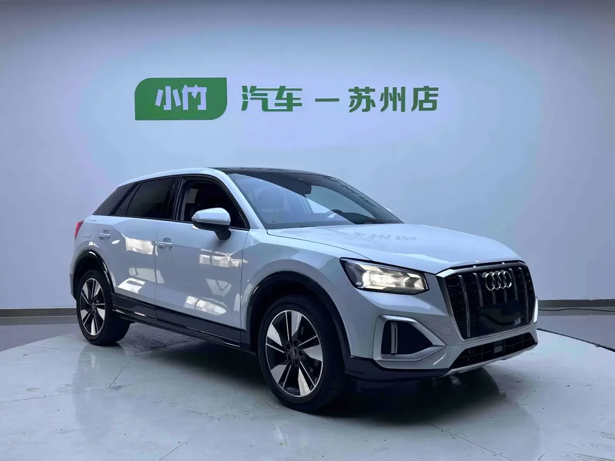 Audi Q2L