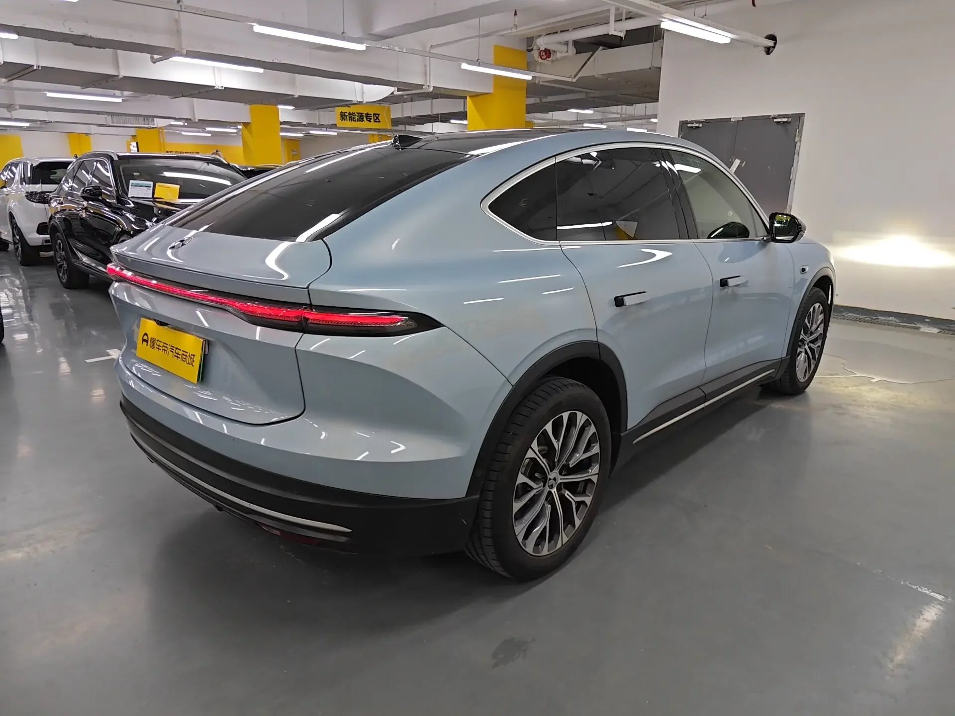 NIO EC6
