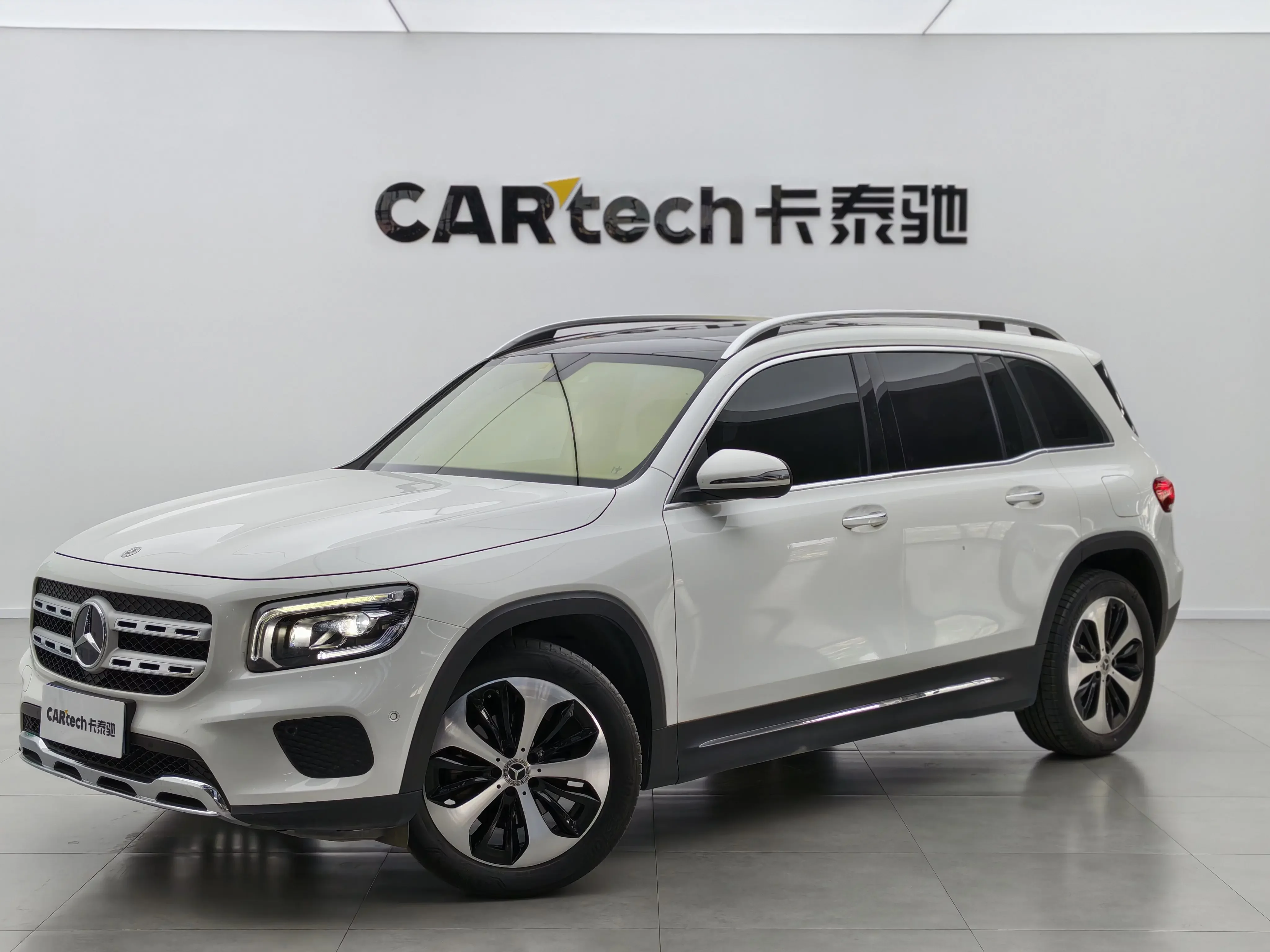 Mercedes-Benz GLB
