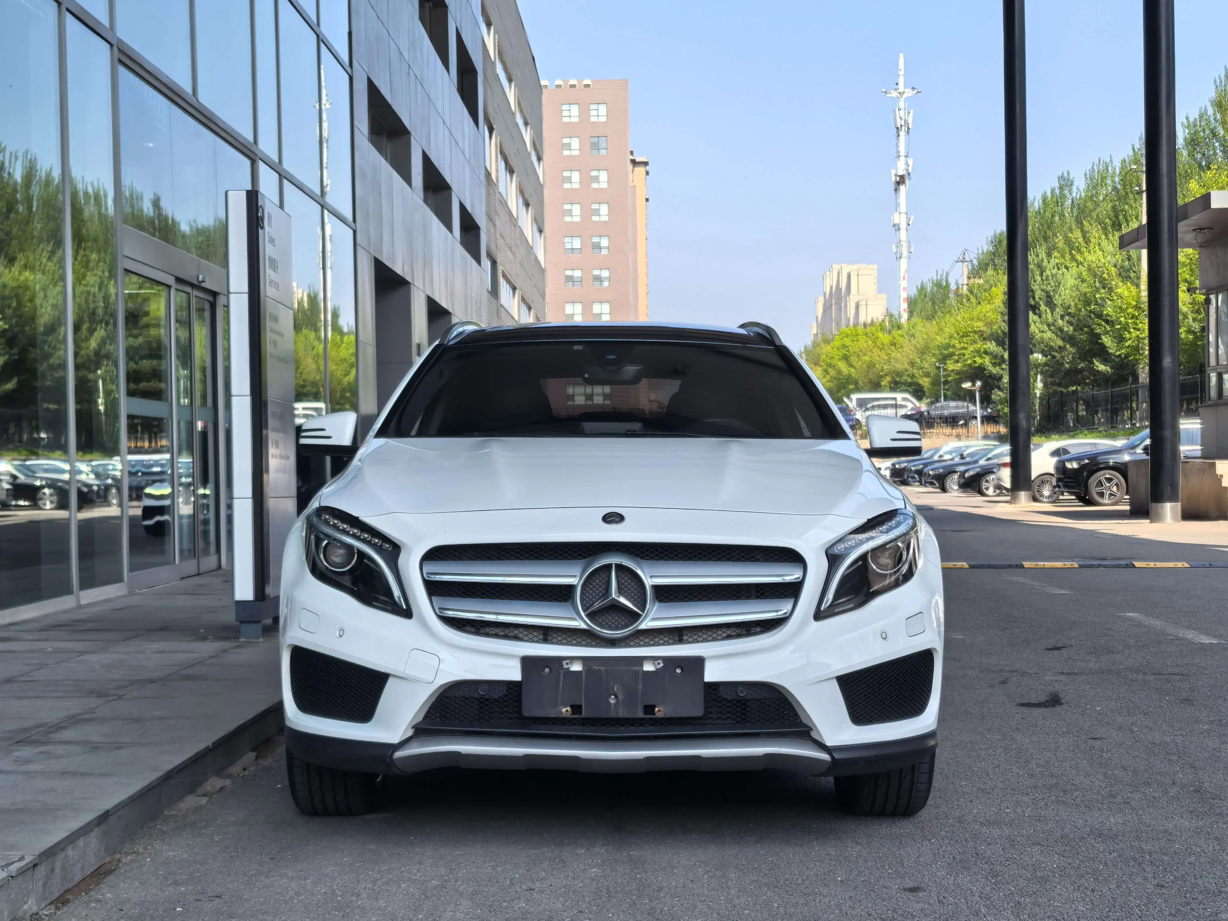 Mercedes-Benz GLA