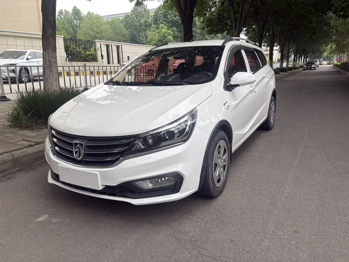 Baojun 310W