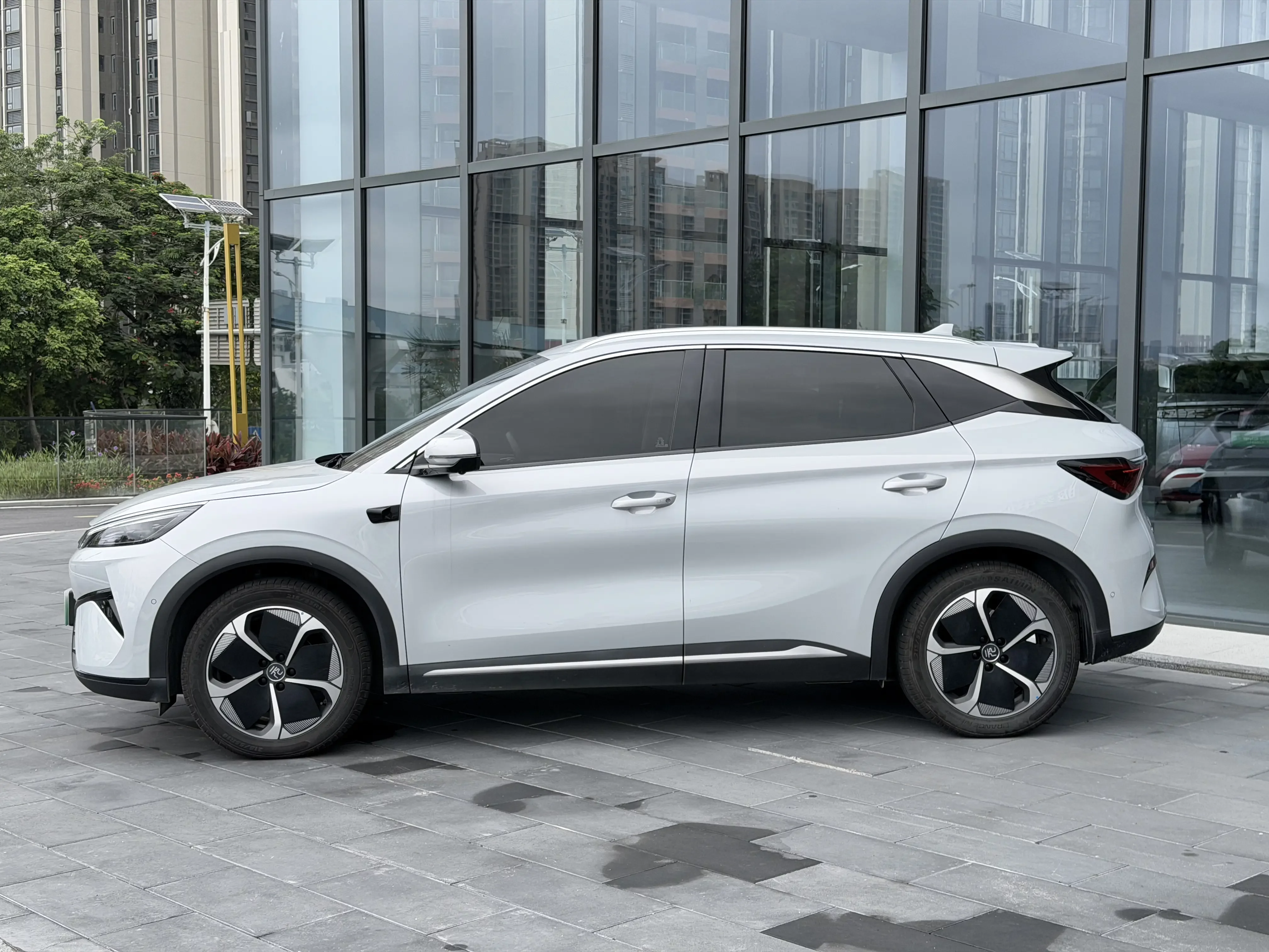 BYD Yuan PLUS