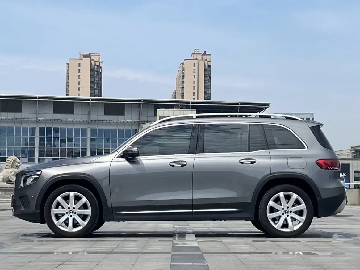 Mercedes-Benz GLB