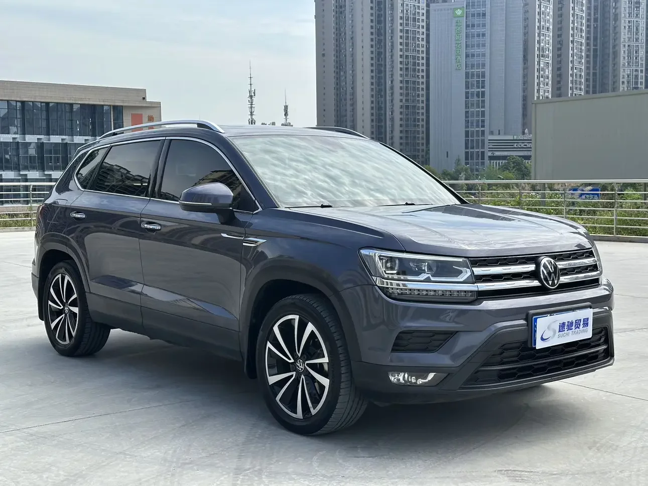 Volkswagen Tharu