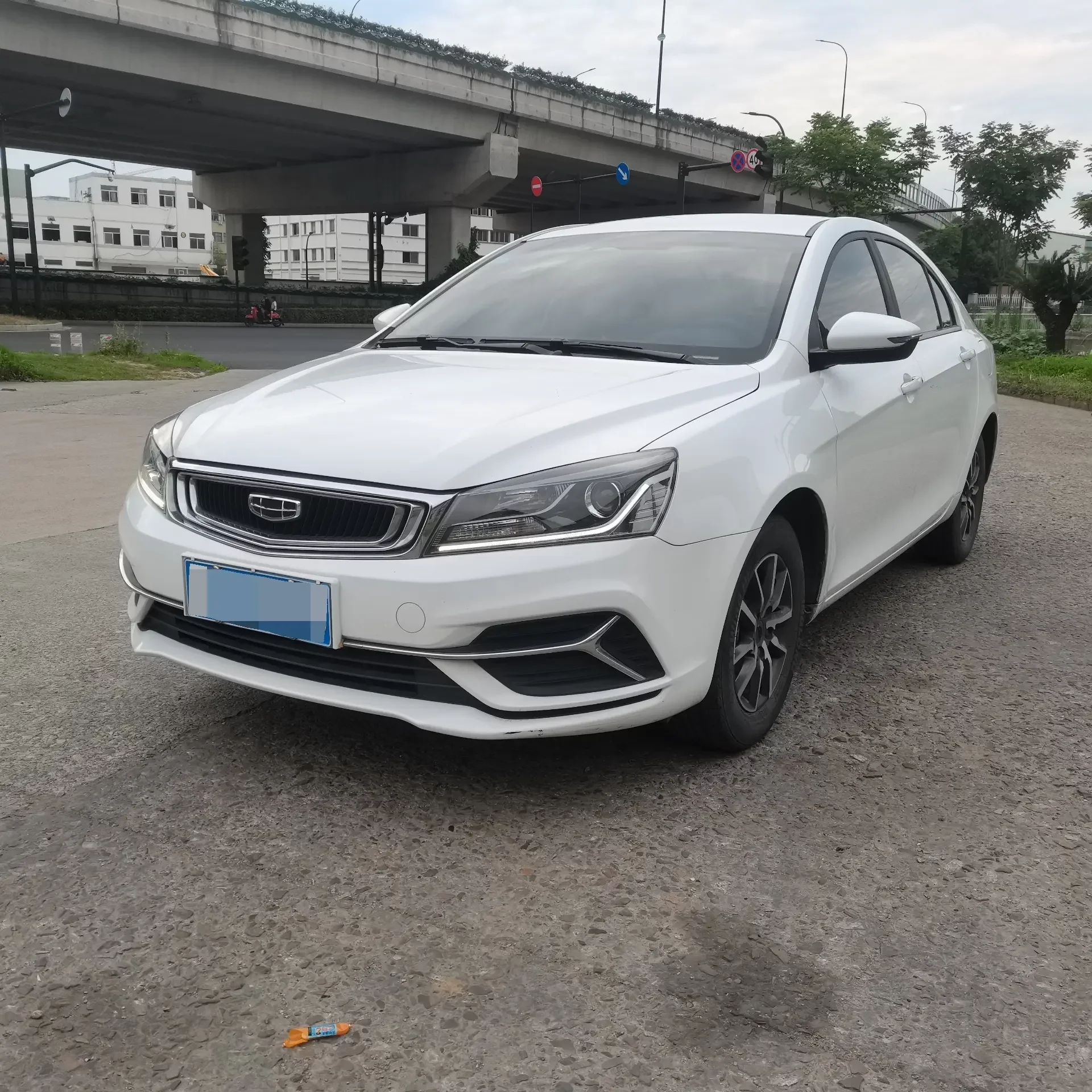 Geely emgrand