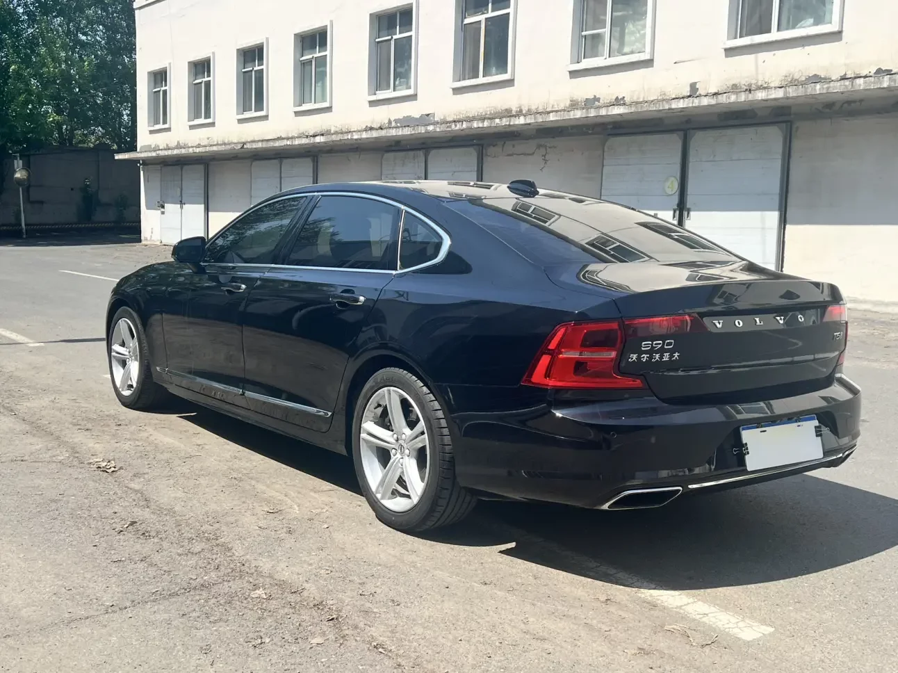 Volvo S90