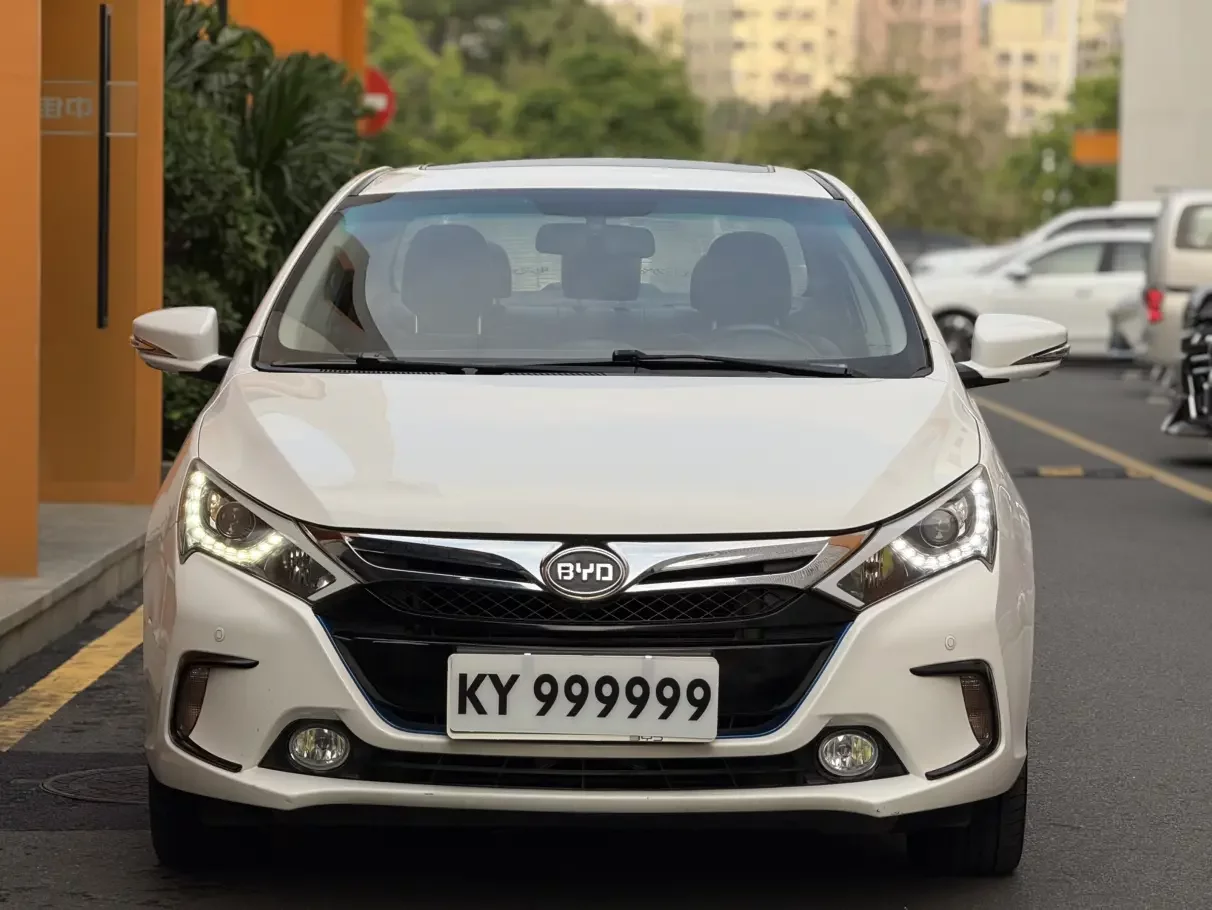 BYD Qin DM