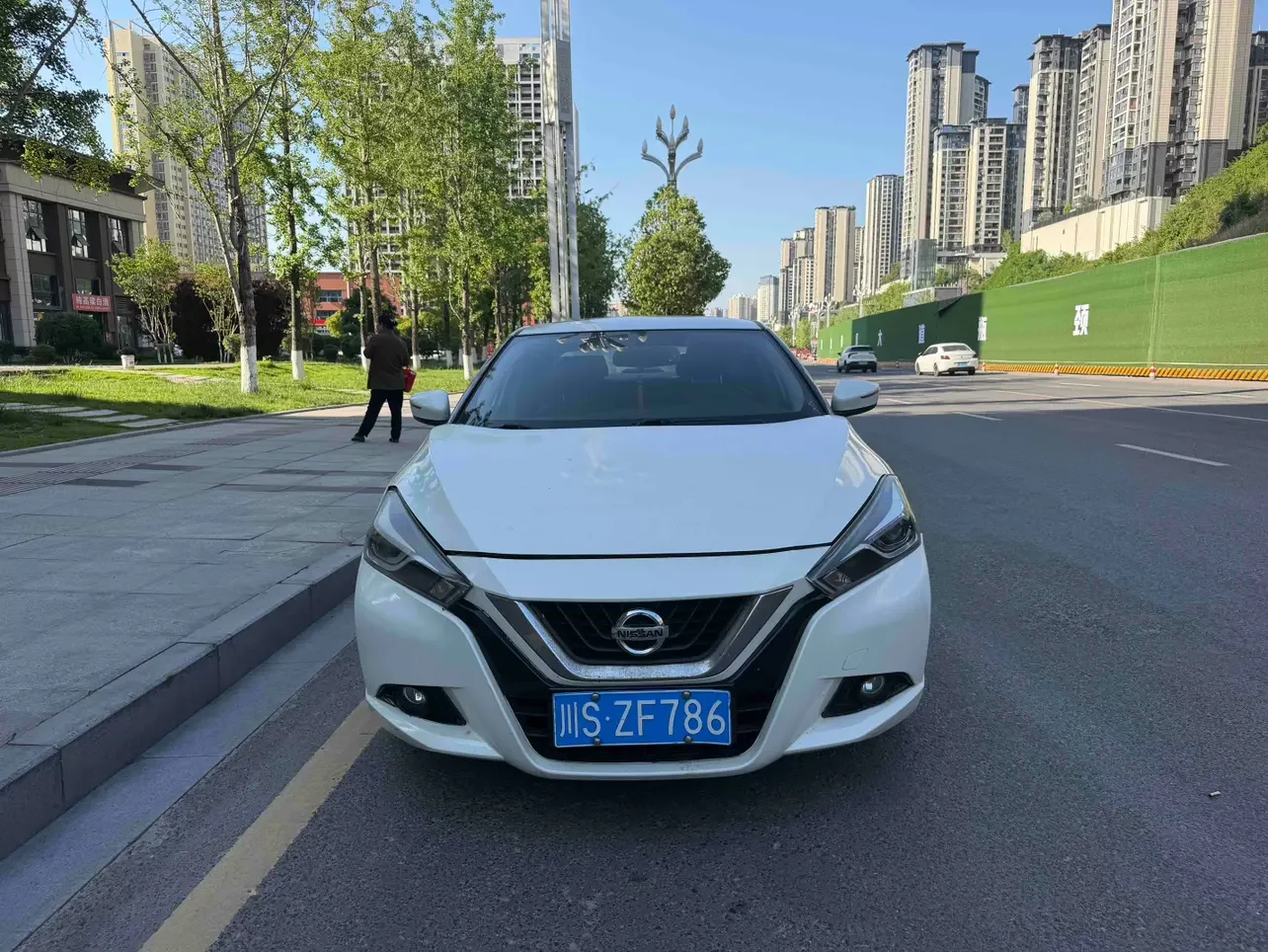 Nissan bluebird