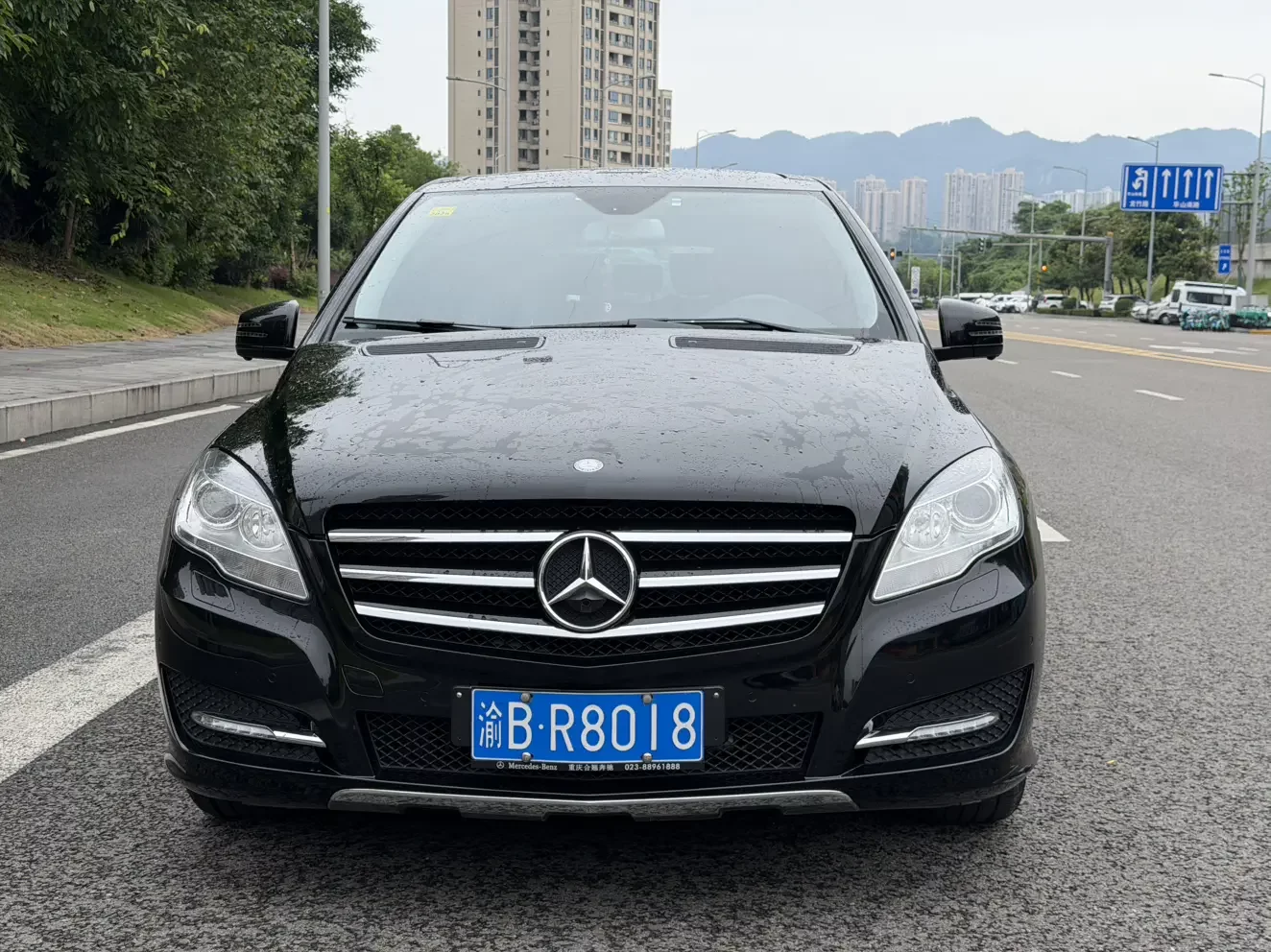 Mercedes-Benz R-Class