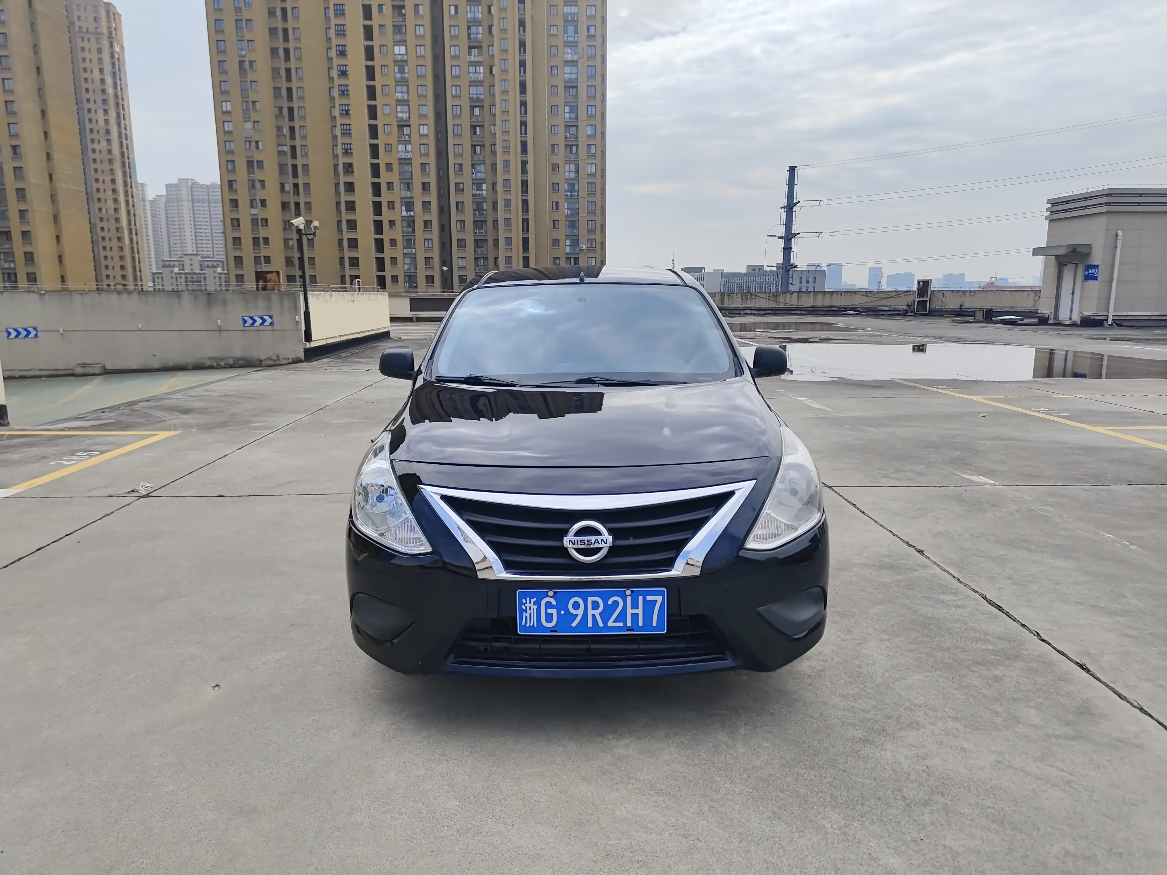 Nissan Sunlight