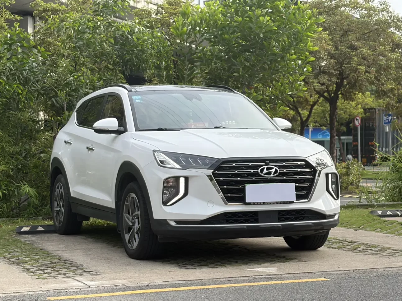 Hyundai Tucson L