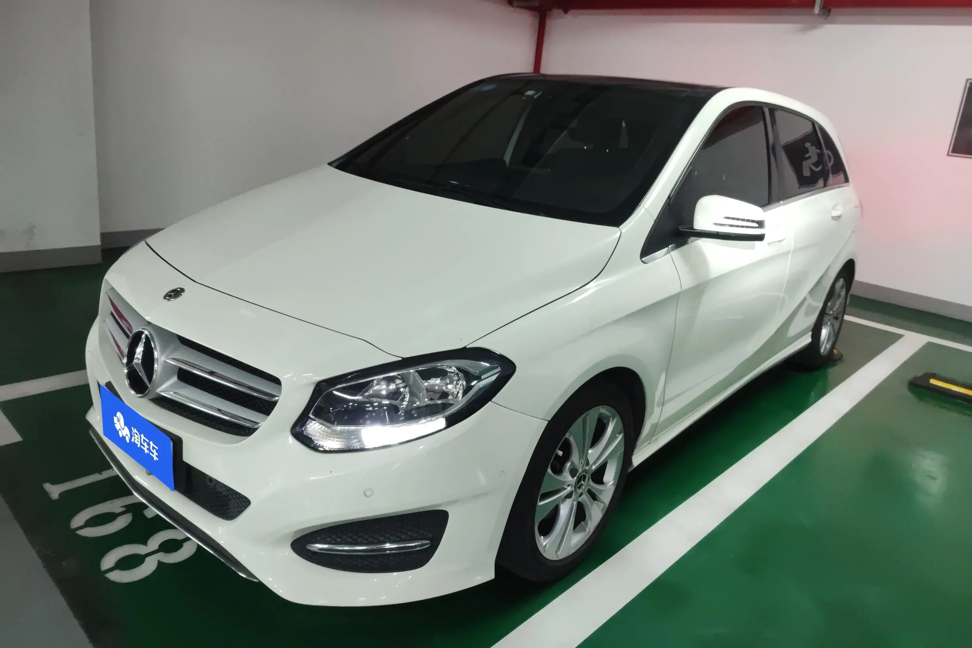 Mercedes-Benz B Class