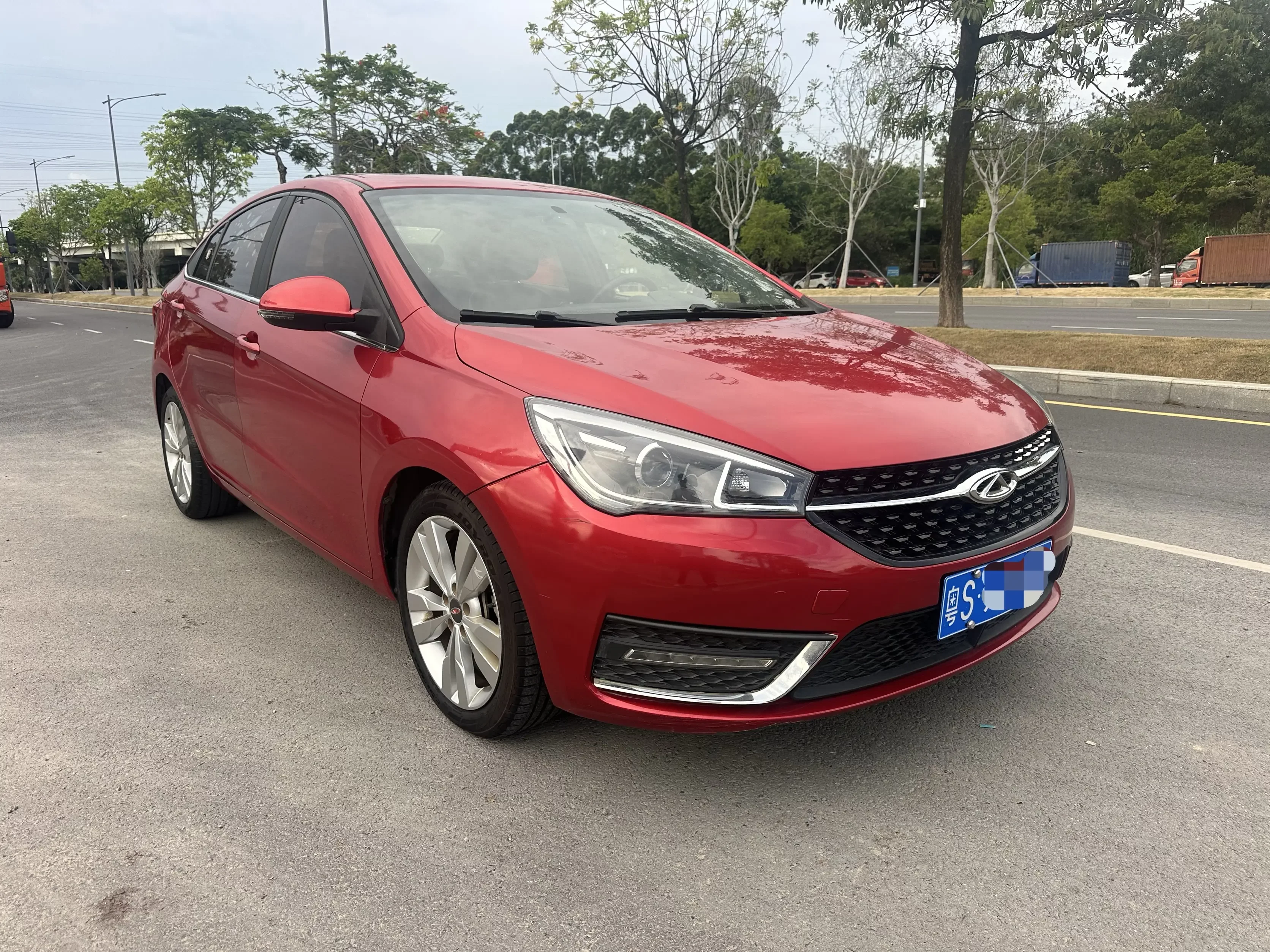Chery Arrizo 5