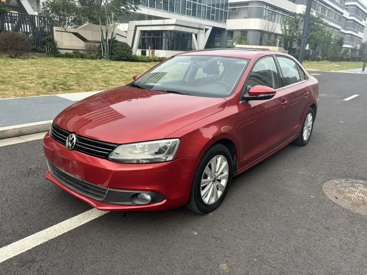 Volkswagen Sagitar