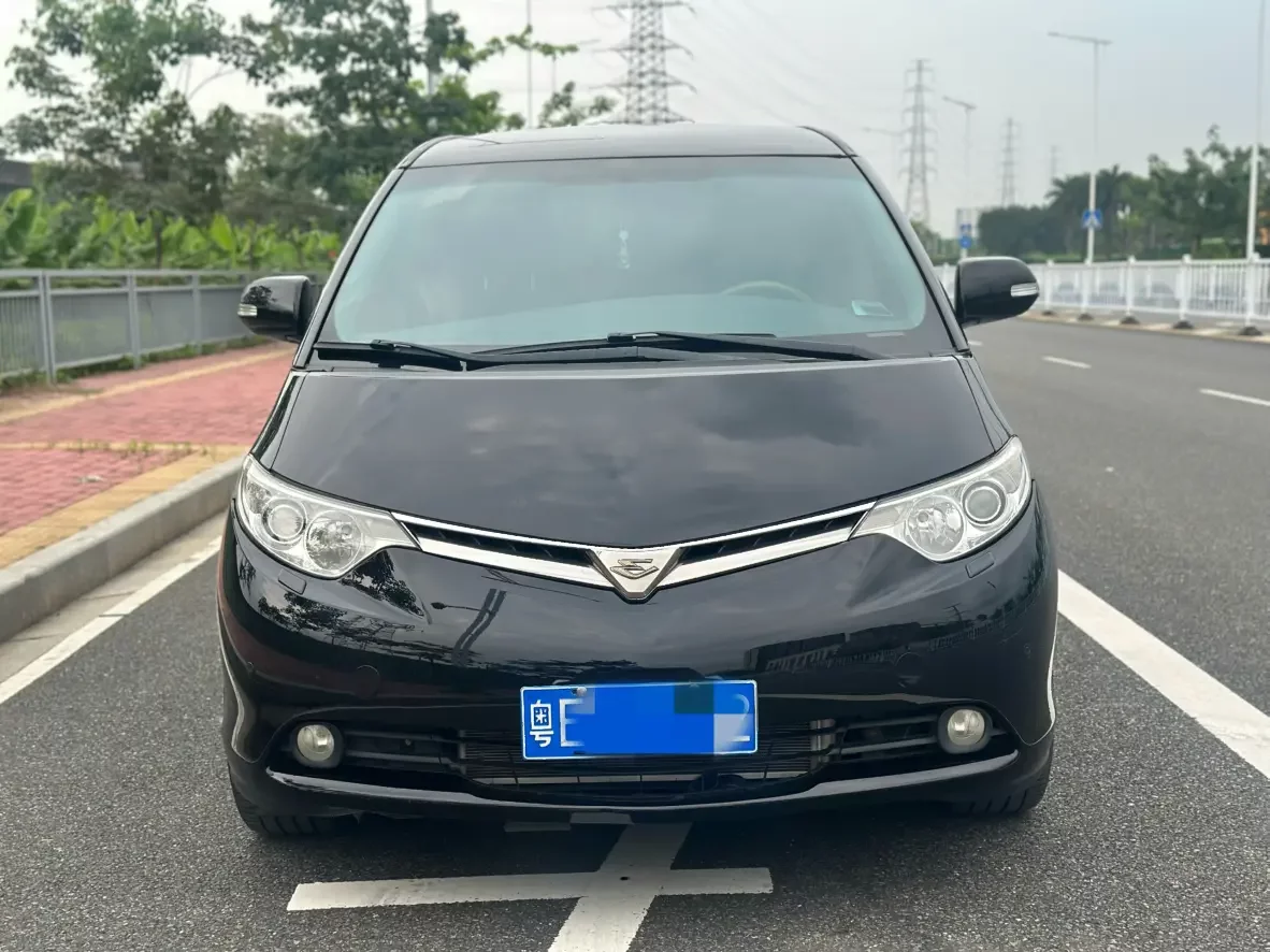 Toyota Previa