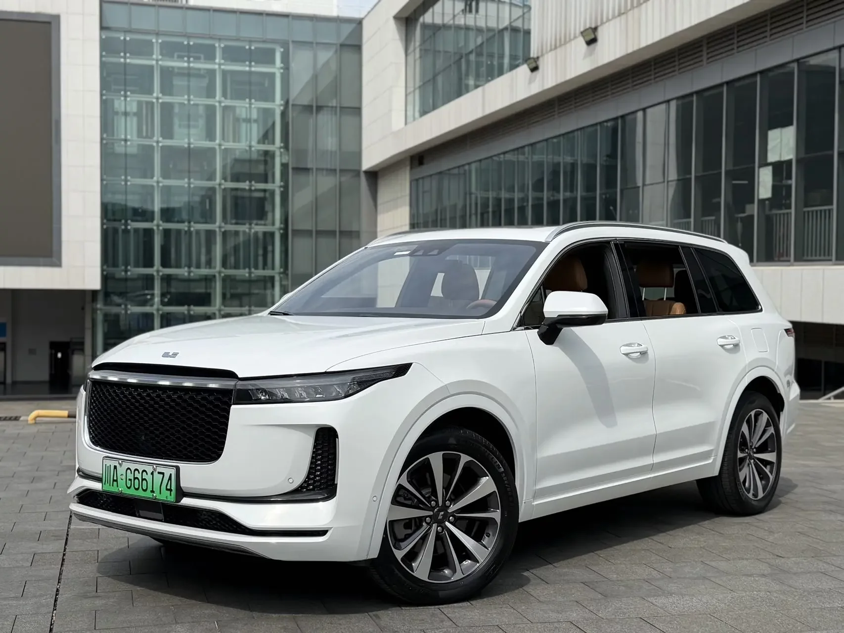 Li ONE (Ideal ONE)  из Китая