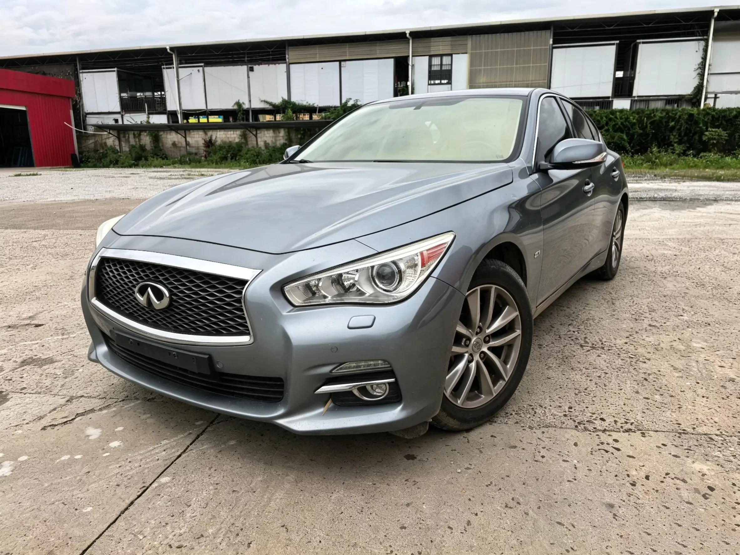 Infiniti Q50