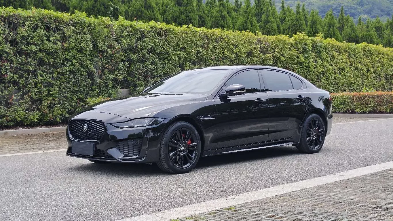 Jaguar XEL