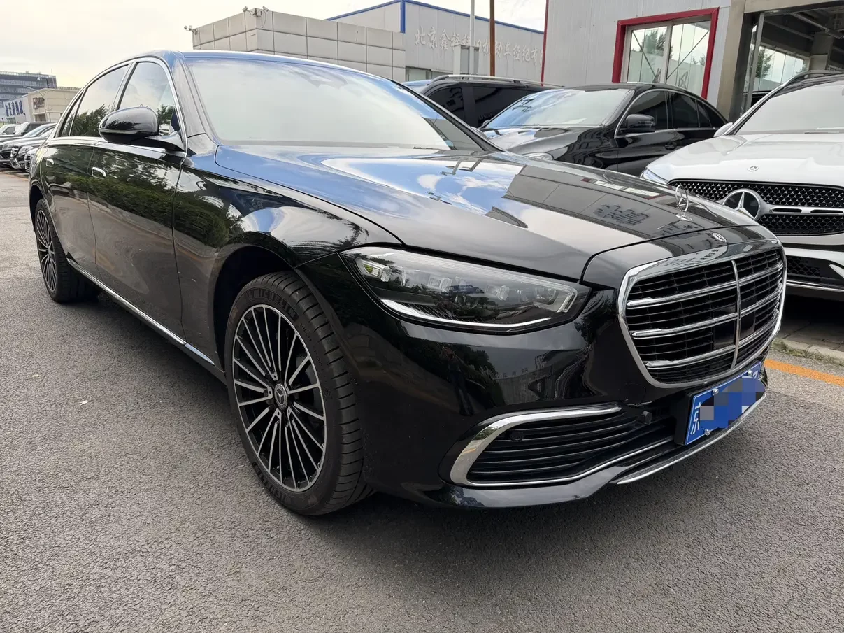 Mercedes-Benz S Class