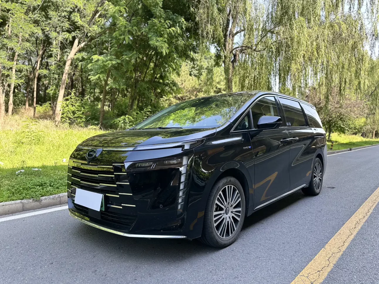 GAC Trumpchi E8 PHEV
