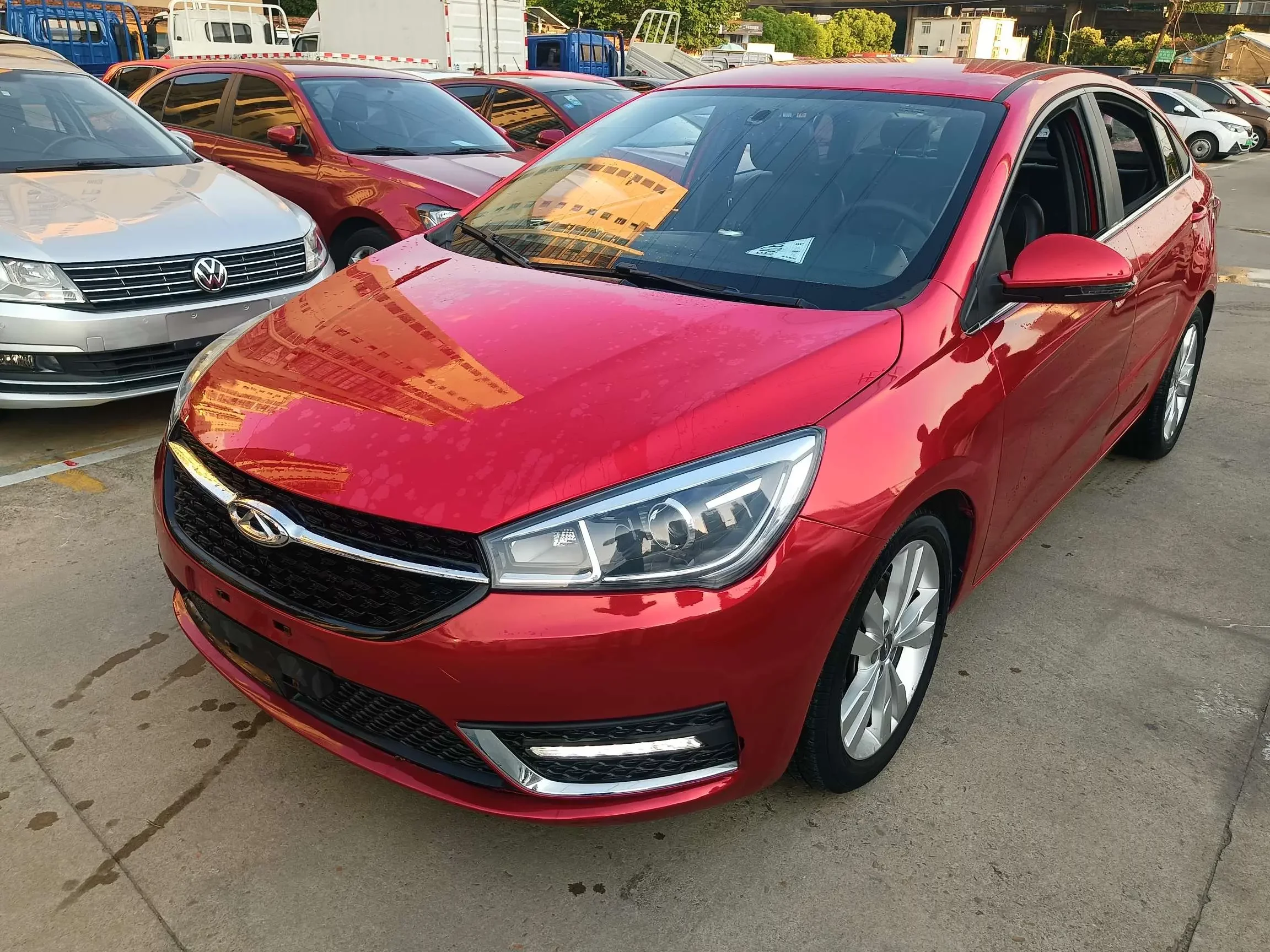 Chery Arrizo 5
