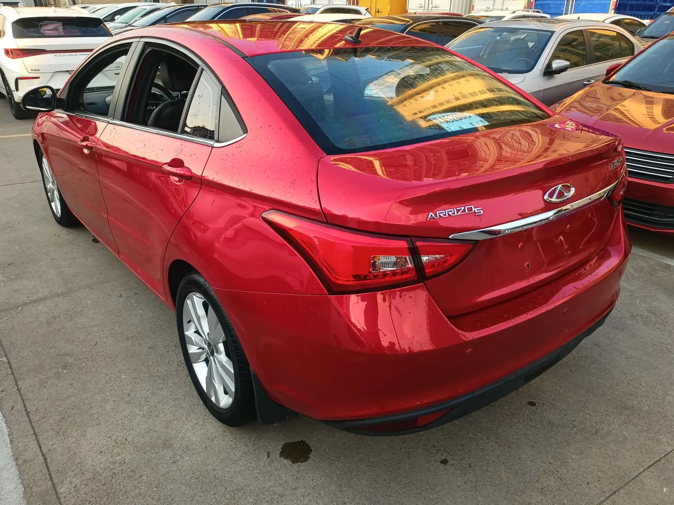 Chery Arrizo 5