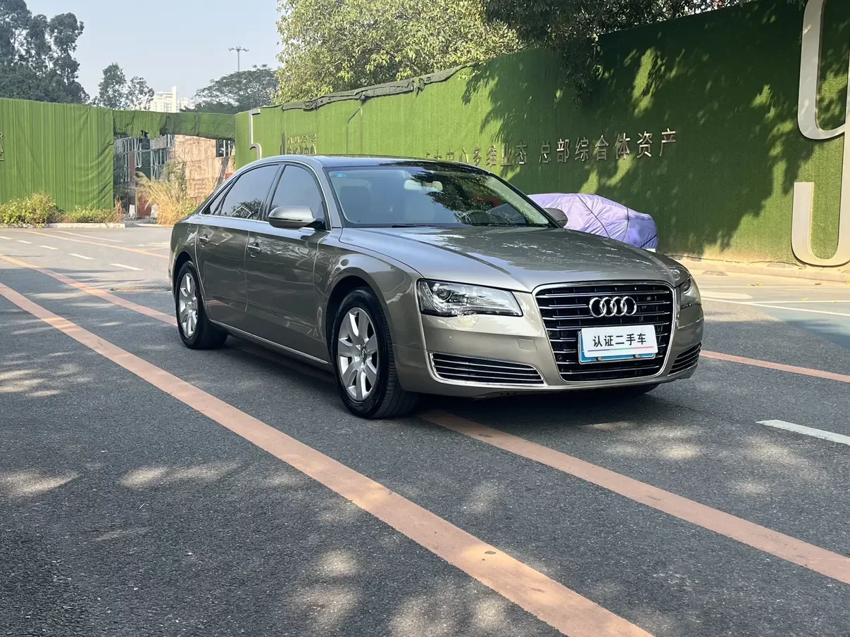 Audi A8