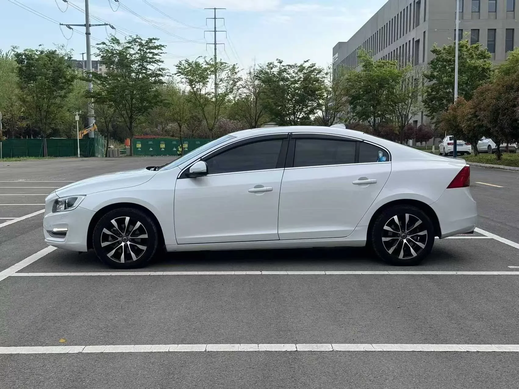 Volvo S60