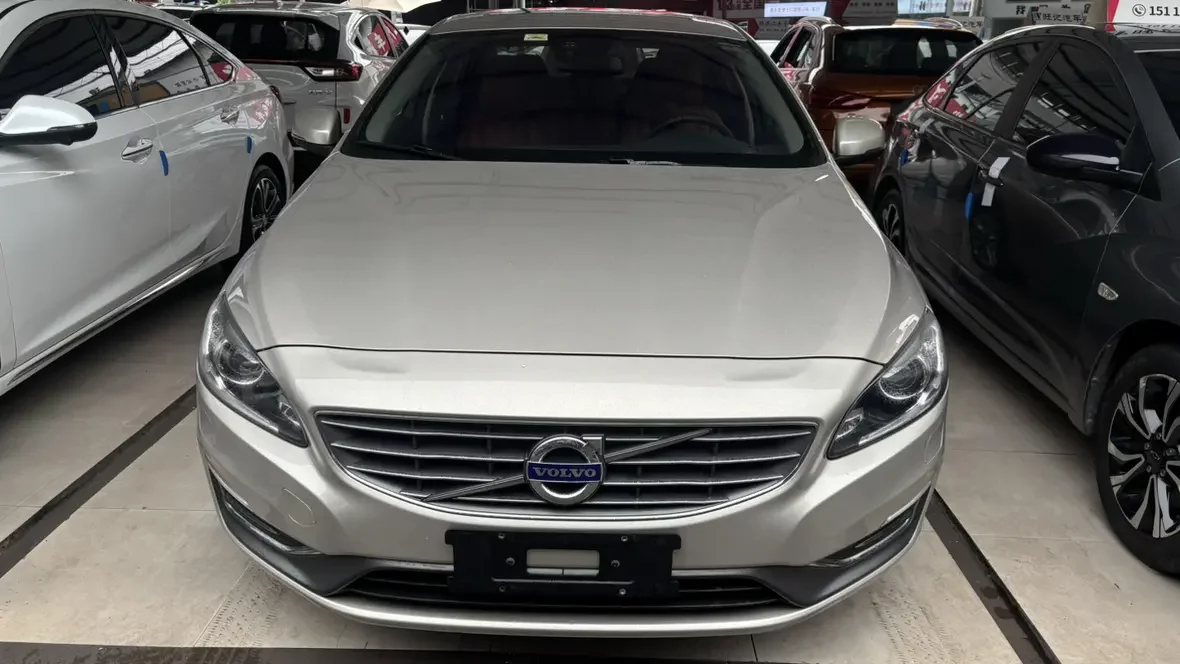 Volvo S60