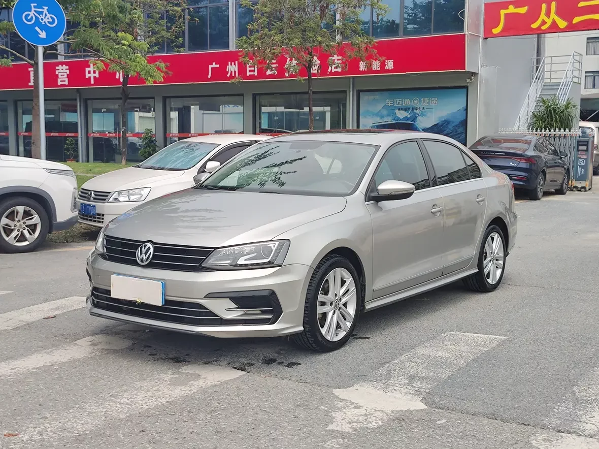 Volkswagen Sagitar