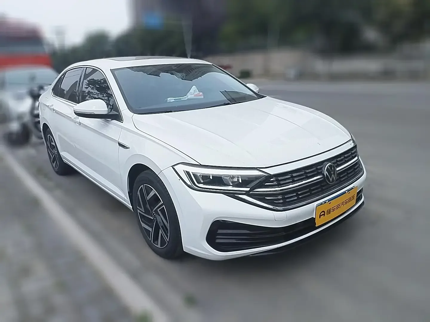 Volkswagen Sagitar