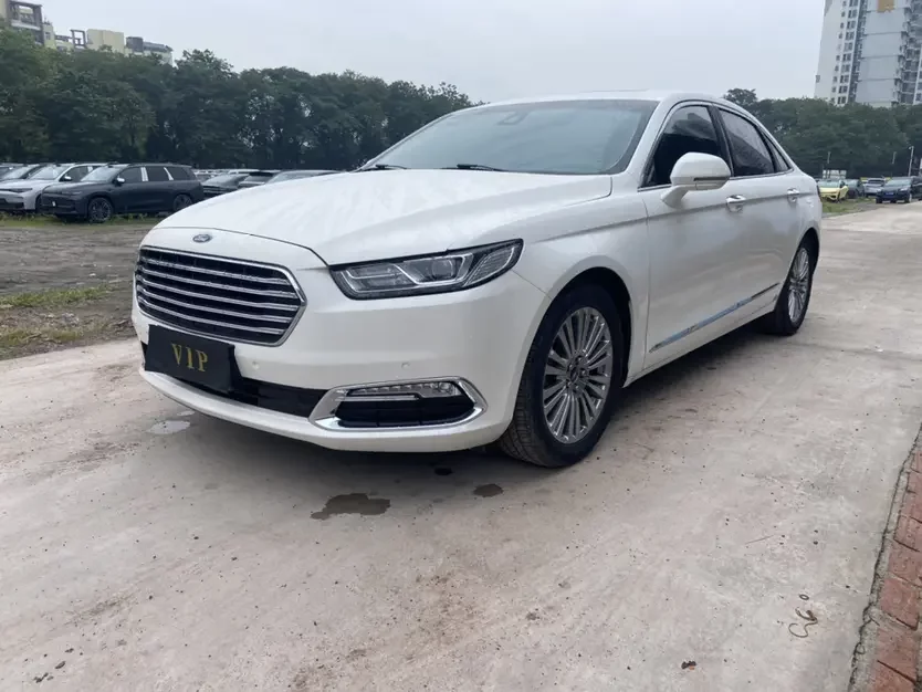 Ford Taurus