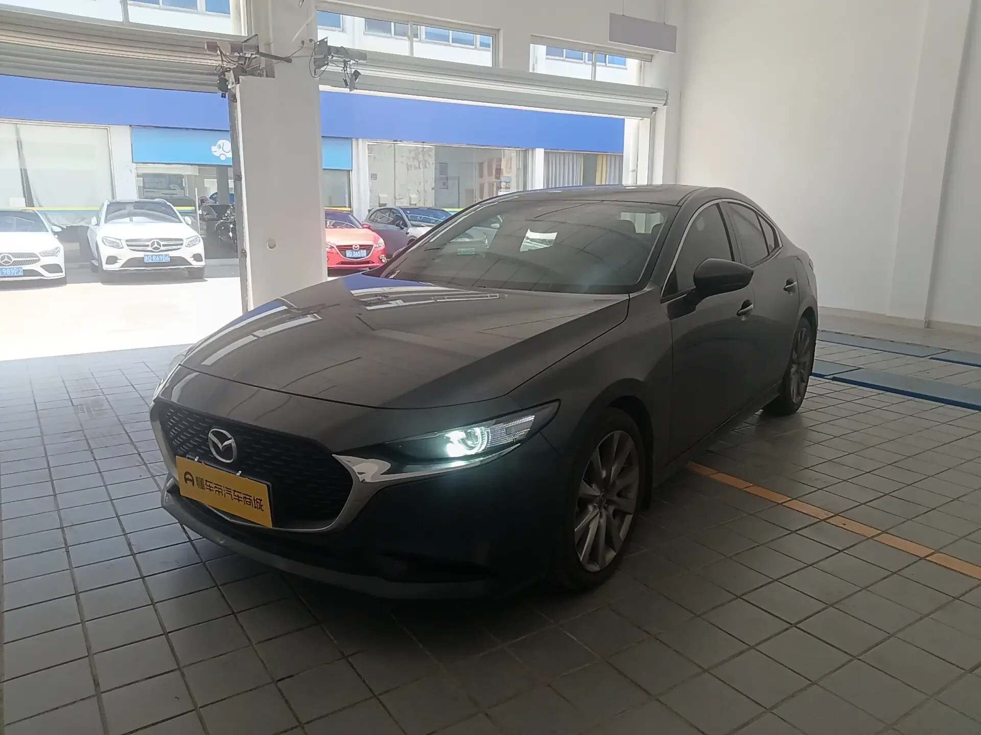 Mazda Axela
