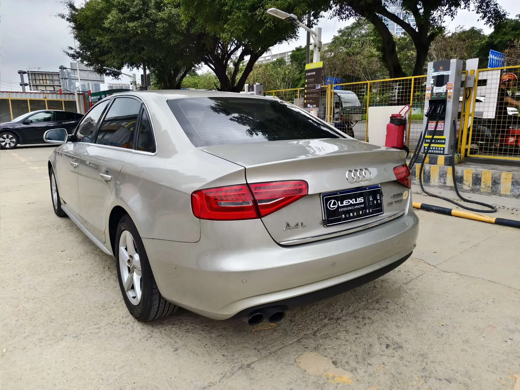Audi A4L