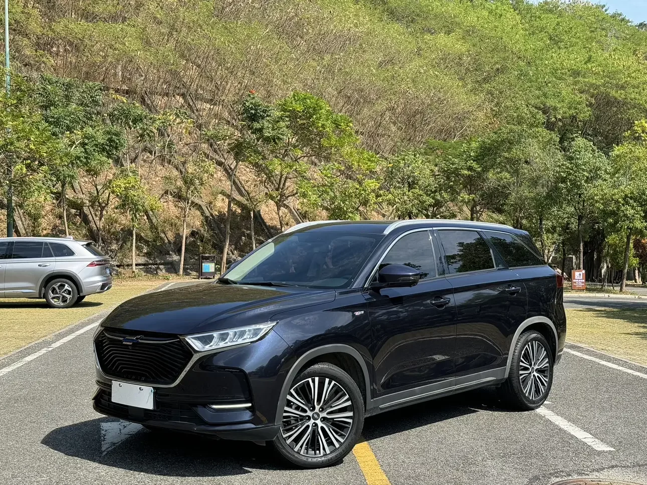Oshan Changan Auchan X7
