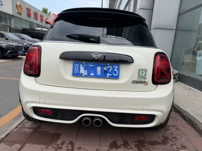 MINI 