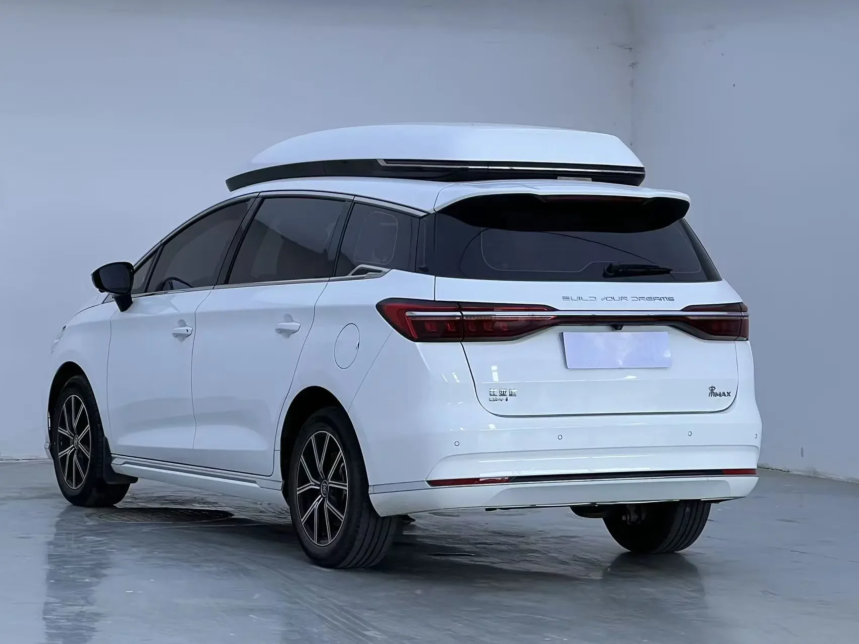 BYD Song MAX DM