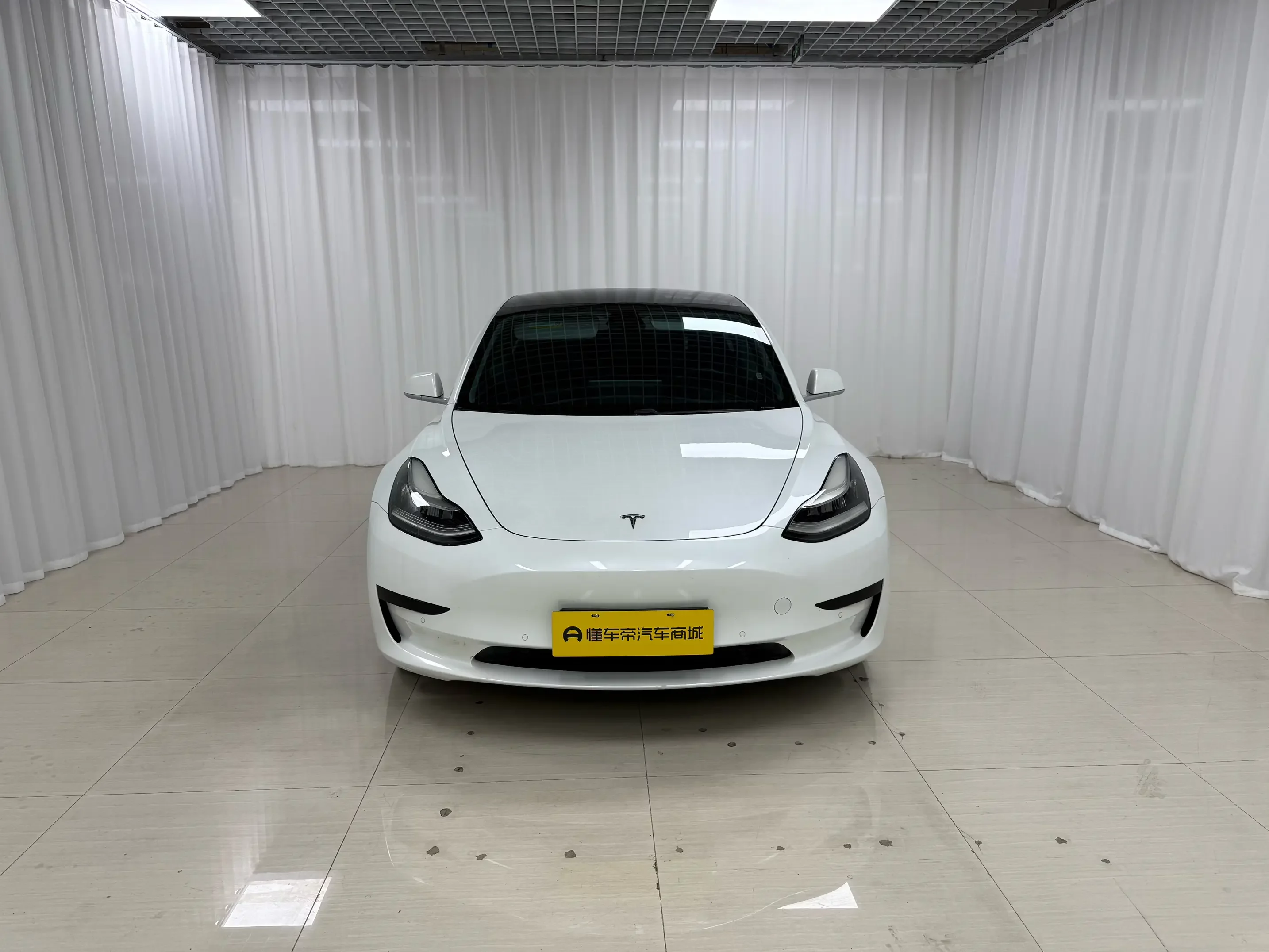 Tesla Model 3  из Китая
