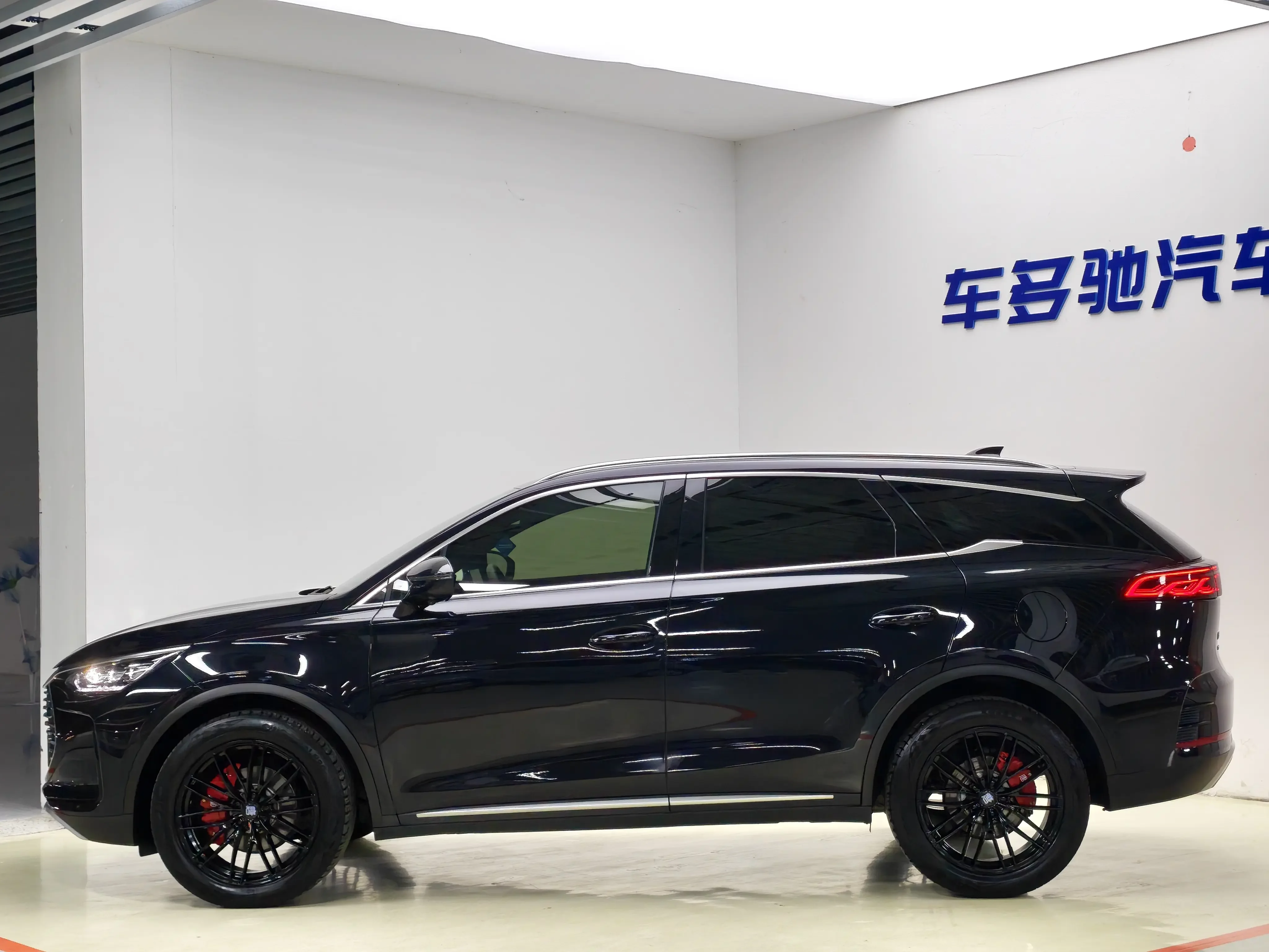 BYD Tang DM