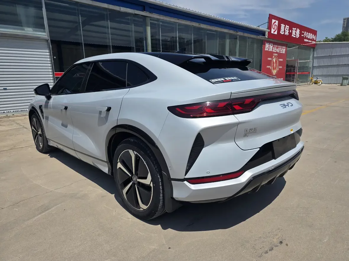 BYD Song L EV