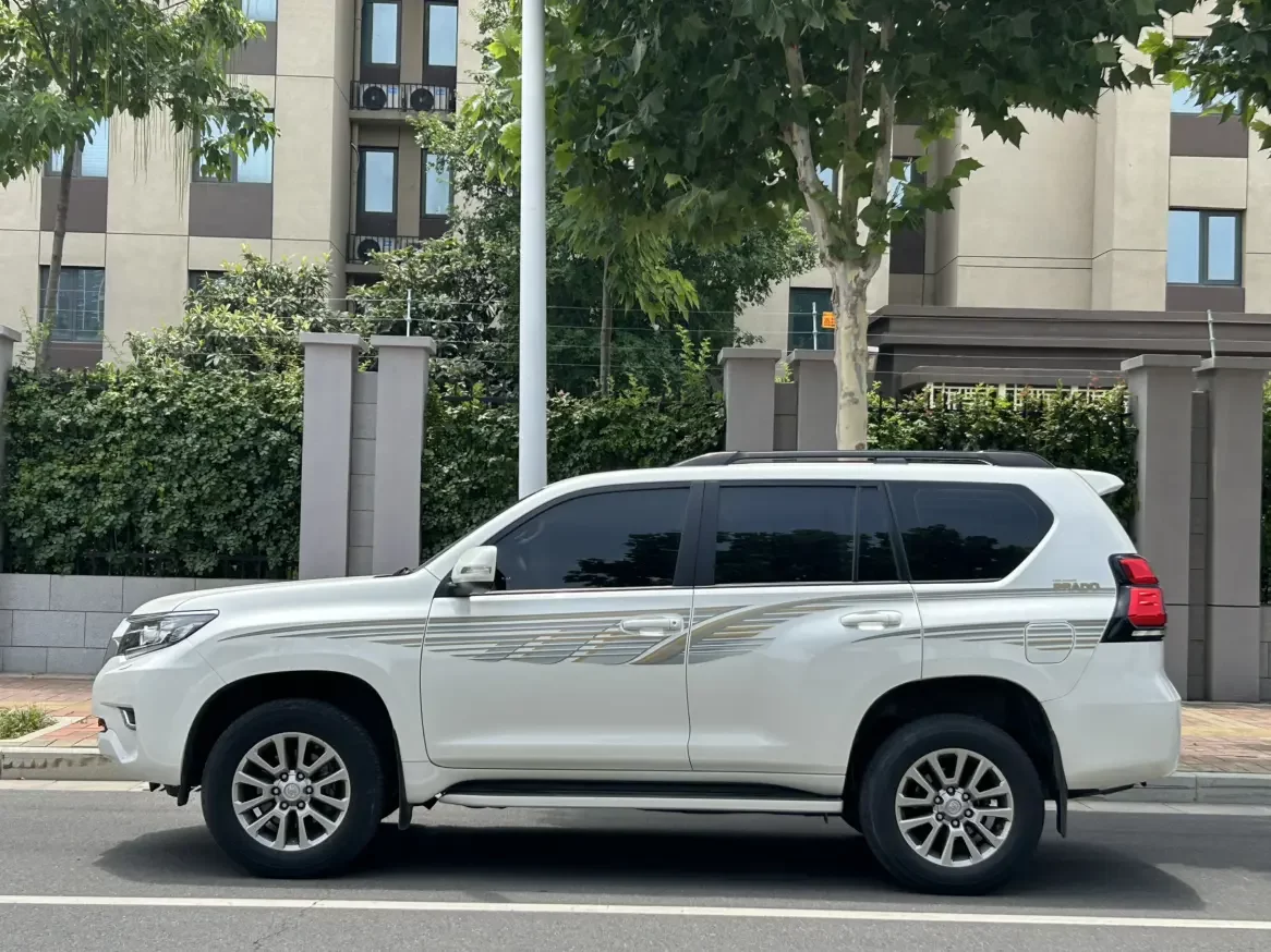 Toyota prado