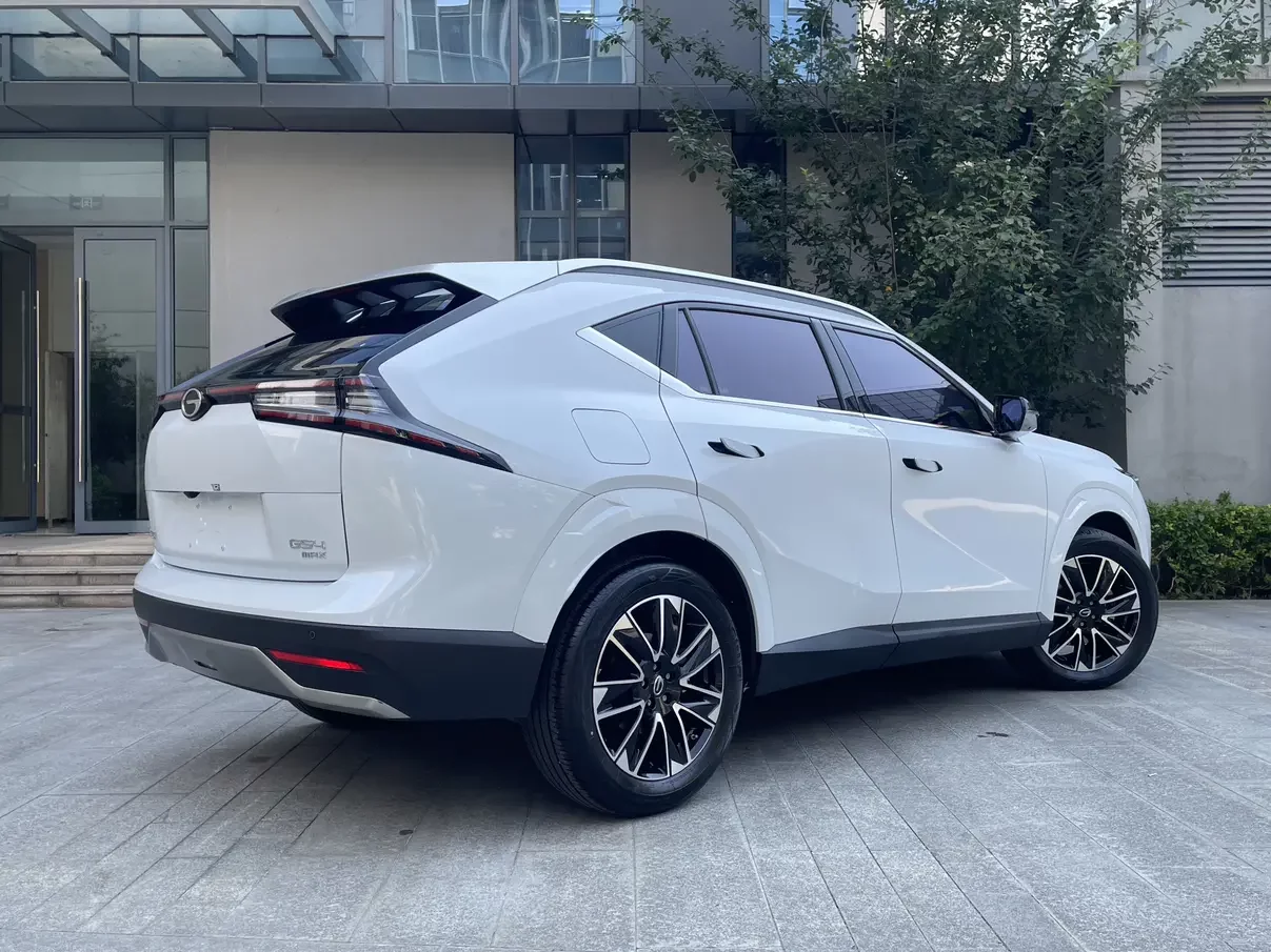 GAC Trumpchi GS4