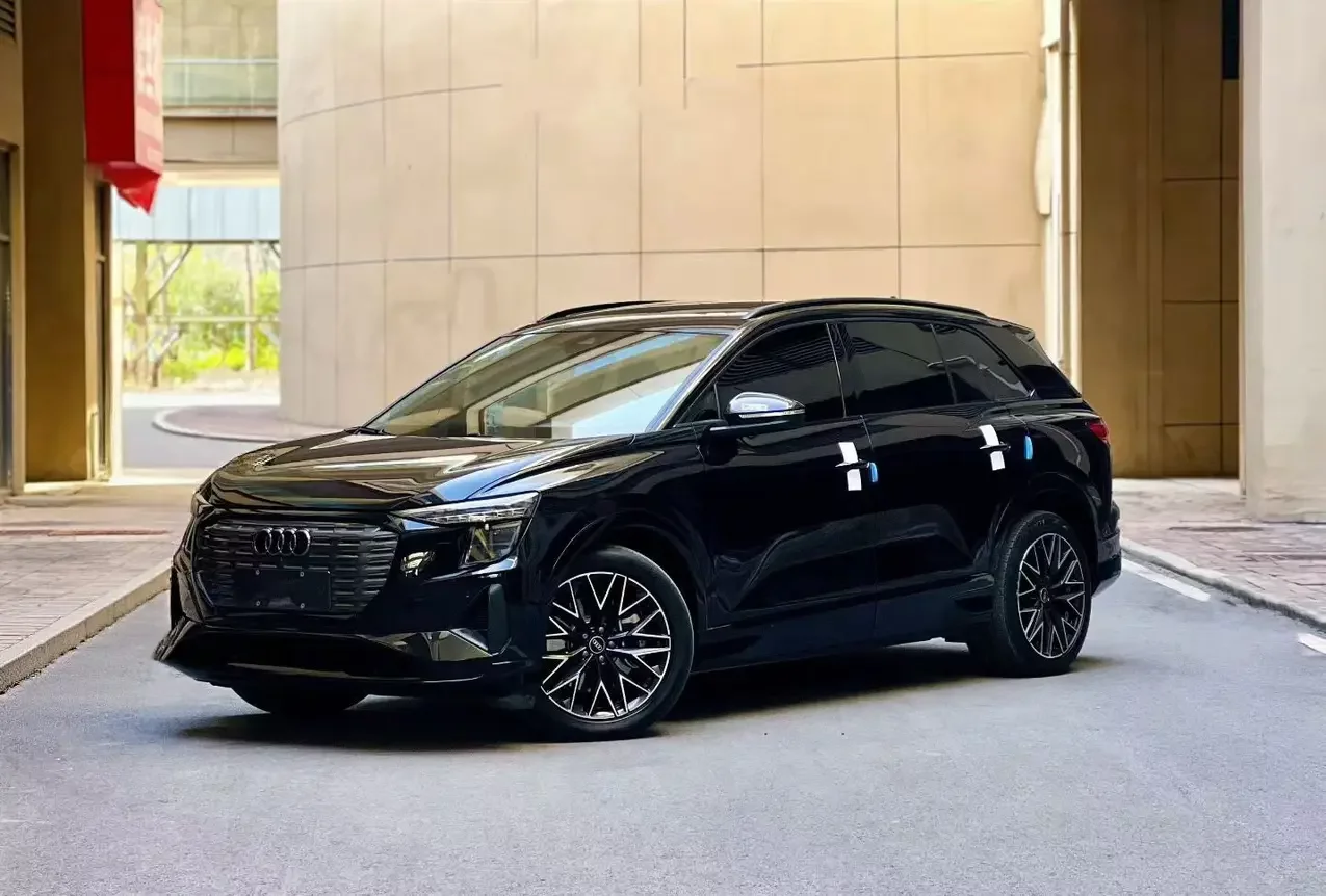 Audi Q5 e-tron