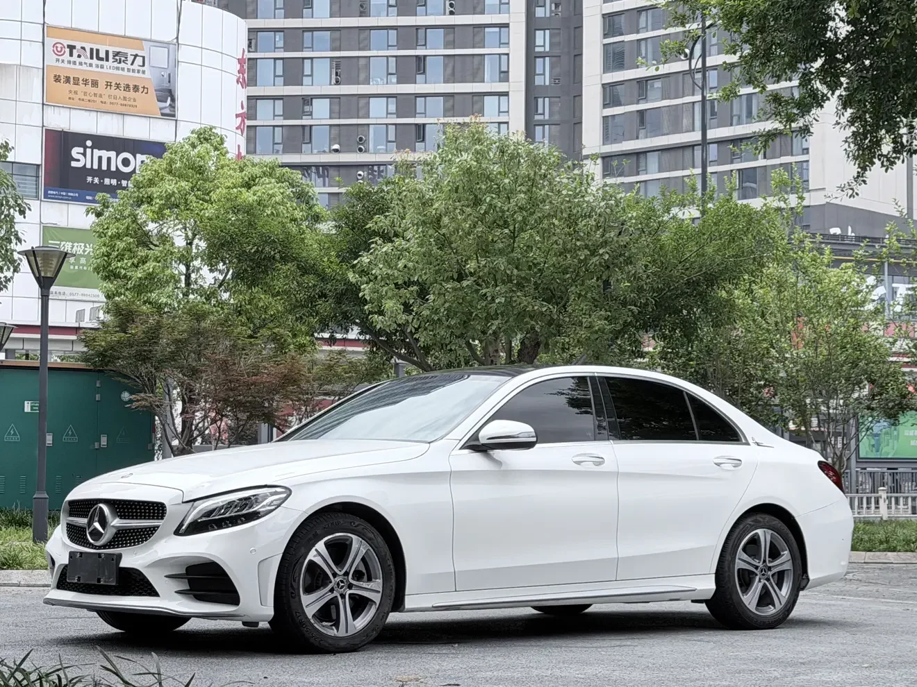 Mercedes-Benz C Class